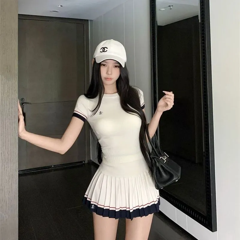 ชุดฤดูร้อนสไตล์เกาหลีแบบสองชิ้ - Golf Equipment For Women บทวิจารณ์และราคา